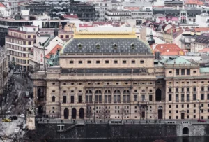 Plaża i wybrzeże — wakacje w Teatr Narodowy Praga Czechy